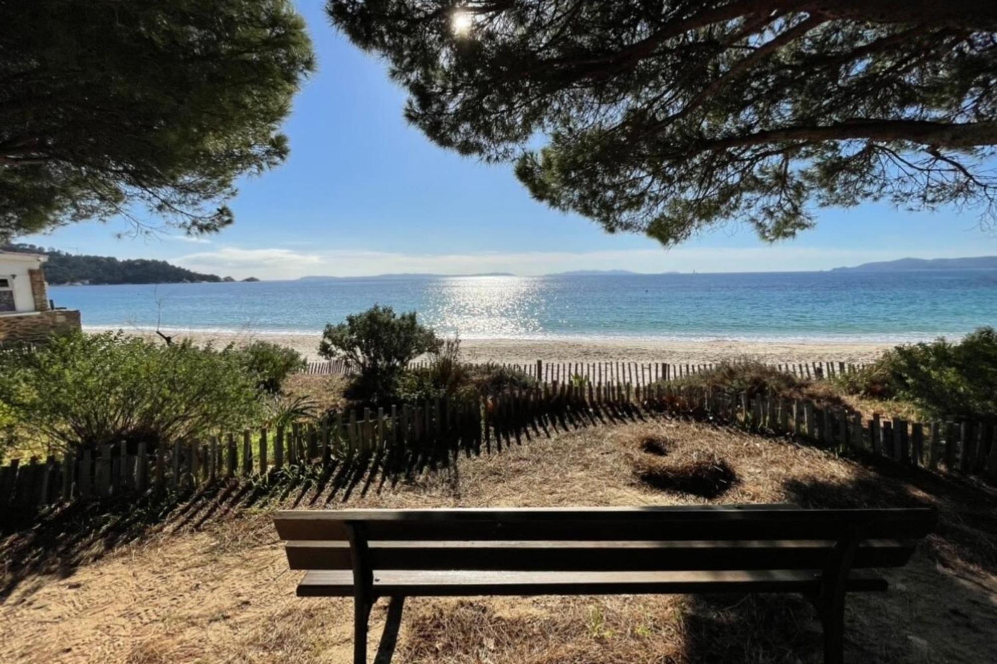 Charming Air-Conditioned One-Bedroom 150M From Cavaliere Beach Le Lavandou Exterior foto