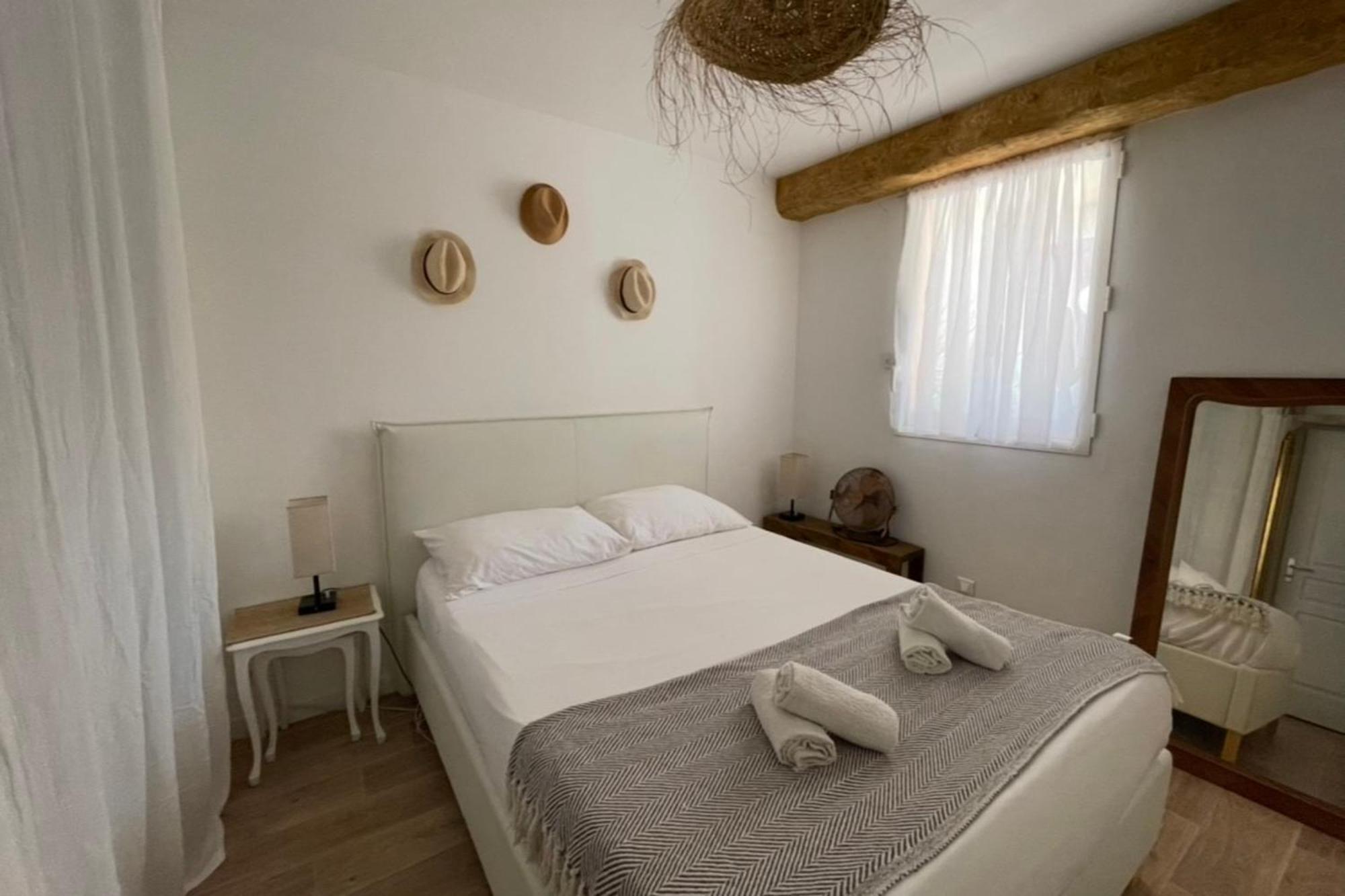 Charming Air-Conditioned One-Bedroom 150M From Cavaliere Beach Le Lavandou Exterior foto