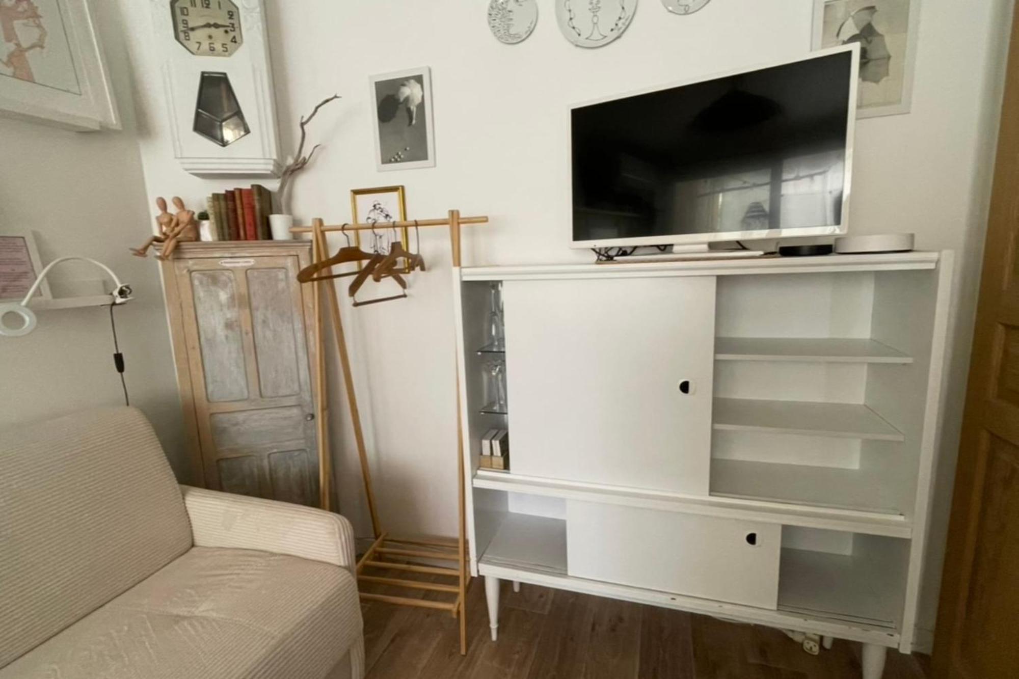 Charming Air-Conditioned One-Bedroom 150M From Cavaliere Beach Le Lavandou Exterior foto
