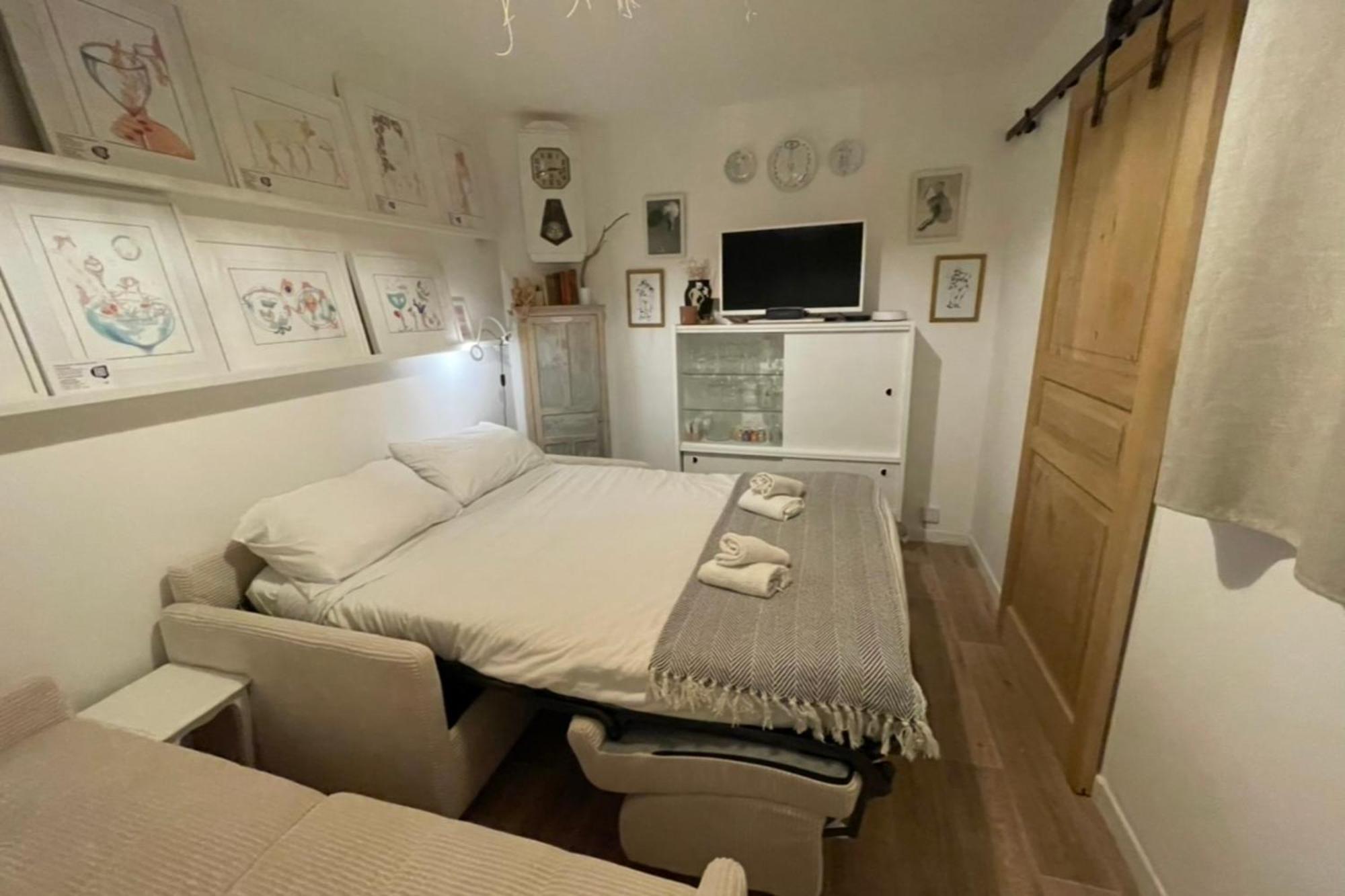 Charming Air-Conditioned One-Bedroom 150M From Cavaliere Beach Le Lavandou Exterior foto